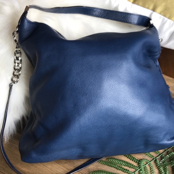 Michael Michael  Kors Blue Pebbled Shoulder Bag - Picture 6 of 8